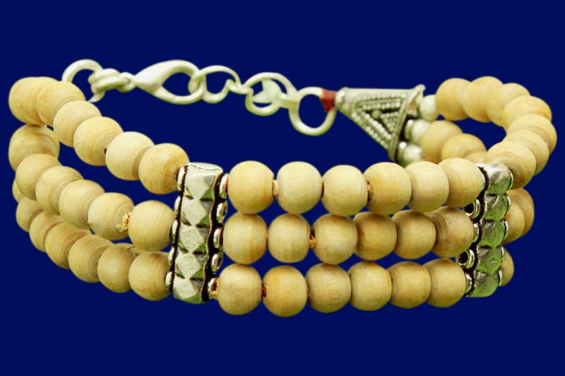 Buy Shaligram Bracelet , Shaligram Stone Bracelet Lab Certified, Vishnu  Bracelet , Spiritual Gifts, Saligram Stone Bracelet, Vaishnava Gift Online  in India - Etsy