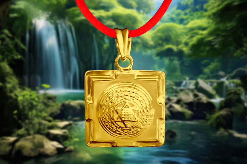 Kuber 3D Yantra Locket in Panchdhatu-YL3D09-P-1